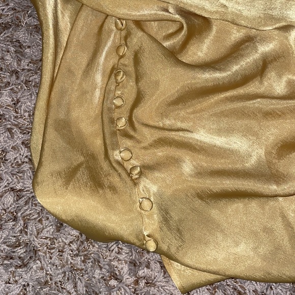 📫 SOLD 📫 Brand new Zara dress size extra small. Yellow color - Picture 4 of 4